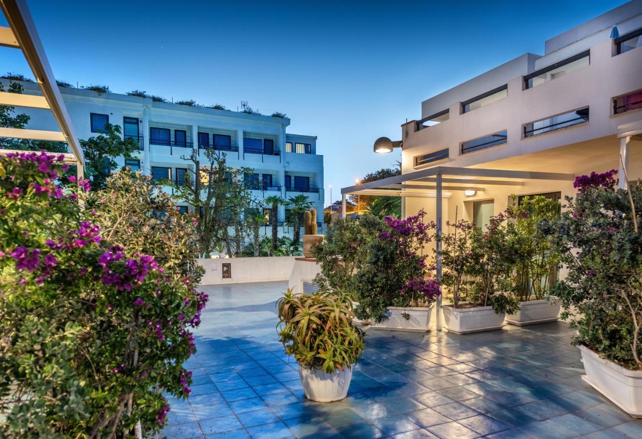 Hotel Acacia Marina Marina di Ragusa Esterno foto