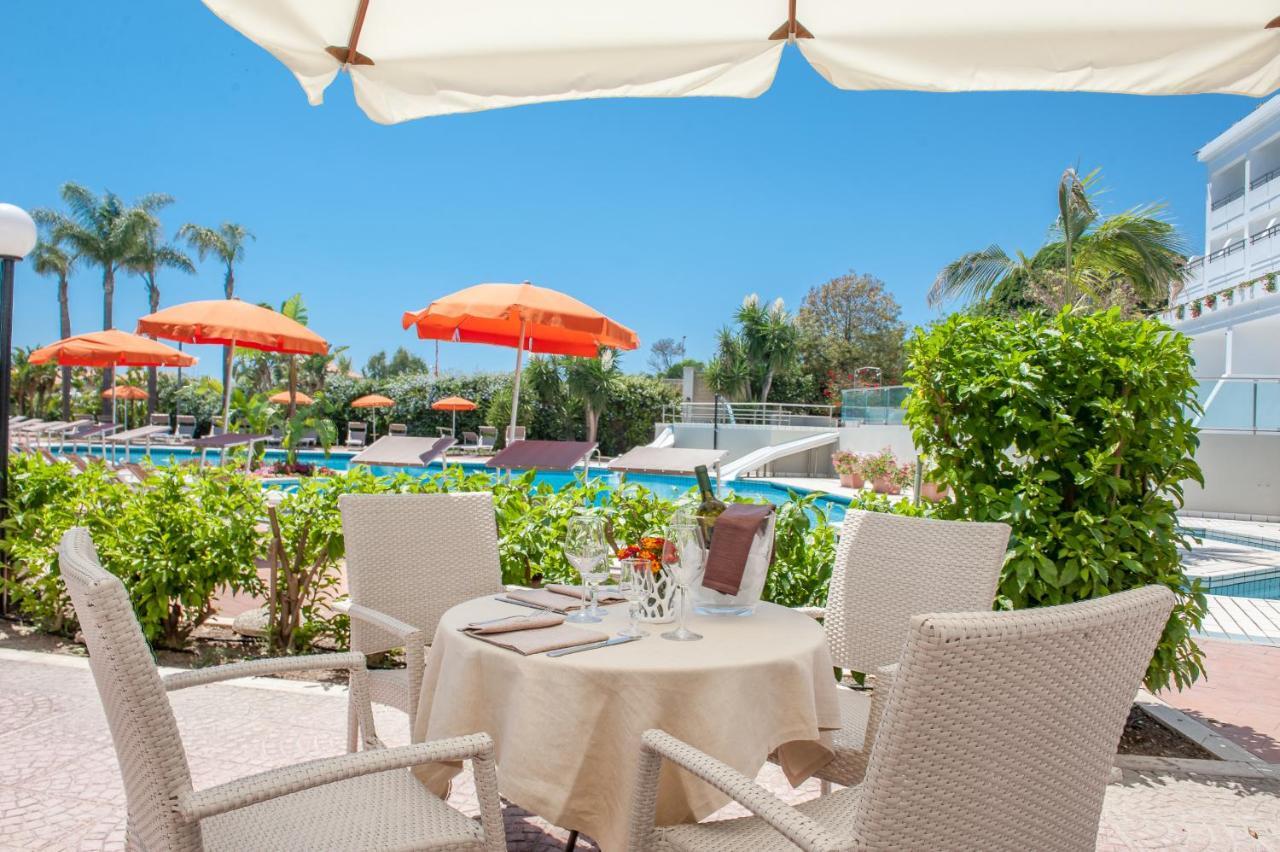 Hotel Acacia Marina Marina di Ragusa Esterno foto